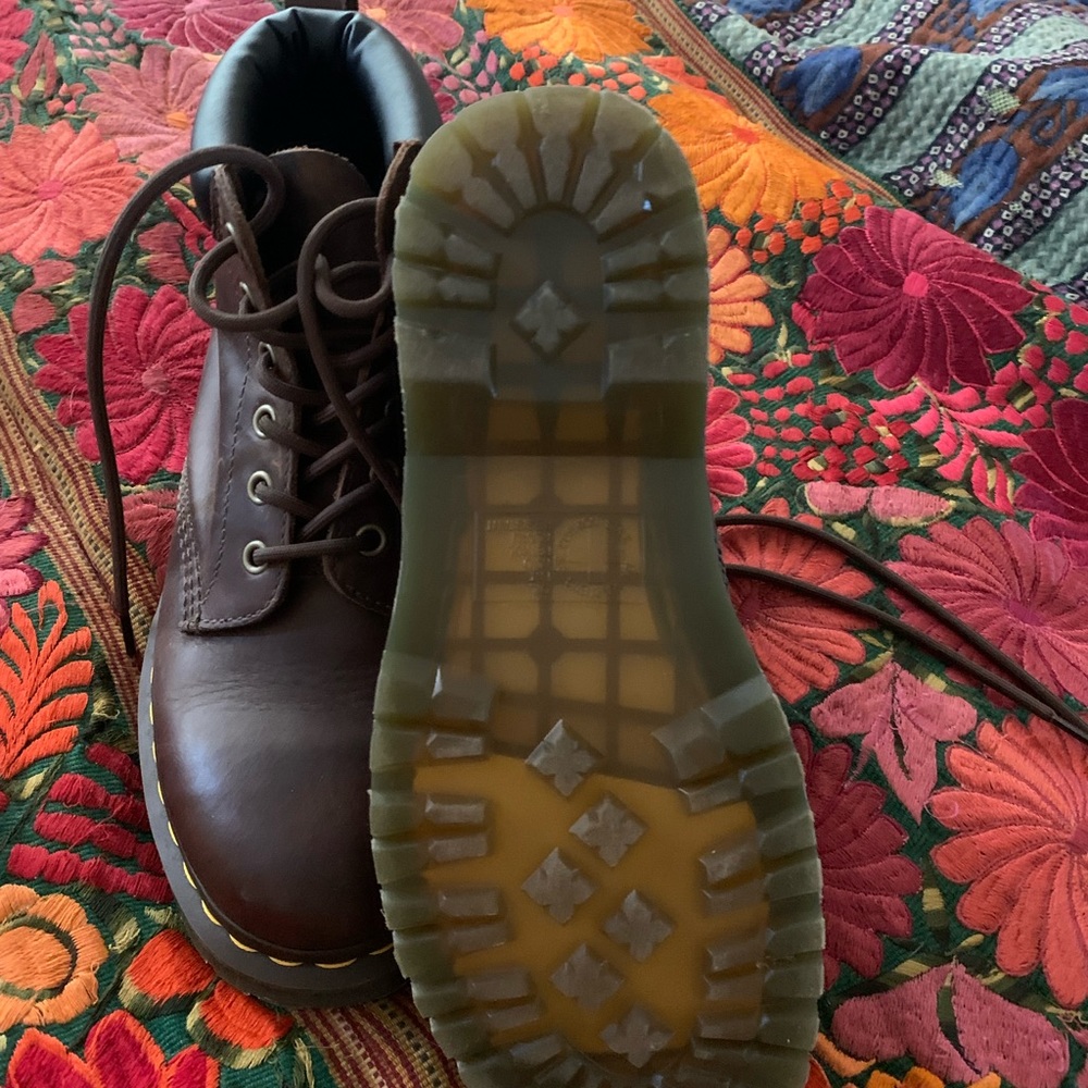 Doc Marten’s Women’s Size 8 L Brown Hiking Boots